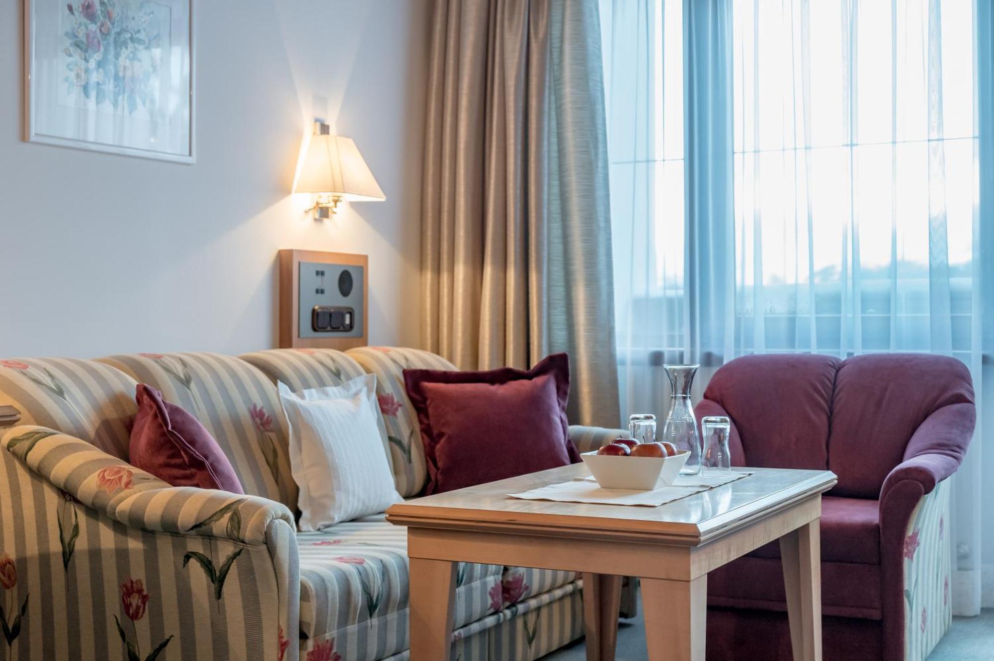 Hotel Alpina Deluxe 오베르구르글 외부 사진